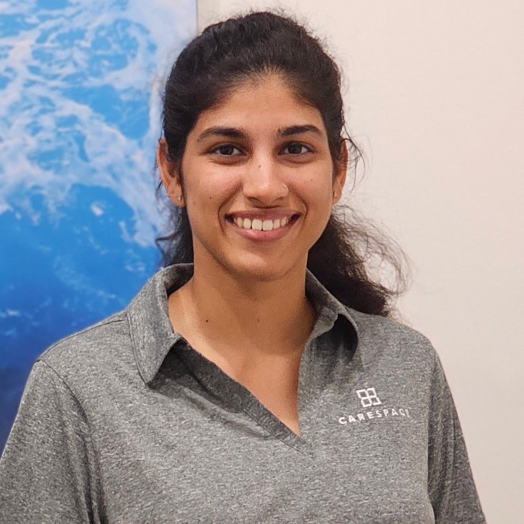 Female physiotherapist in kitchener at CARESPACE