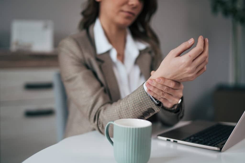 How Do You Know if You Have a Wrist Strain?