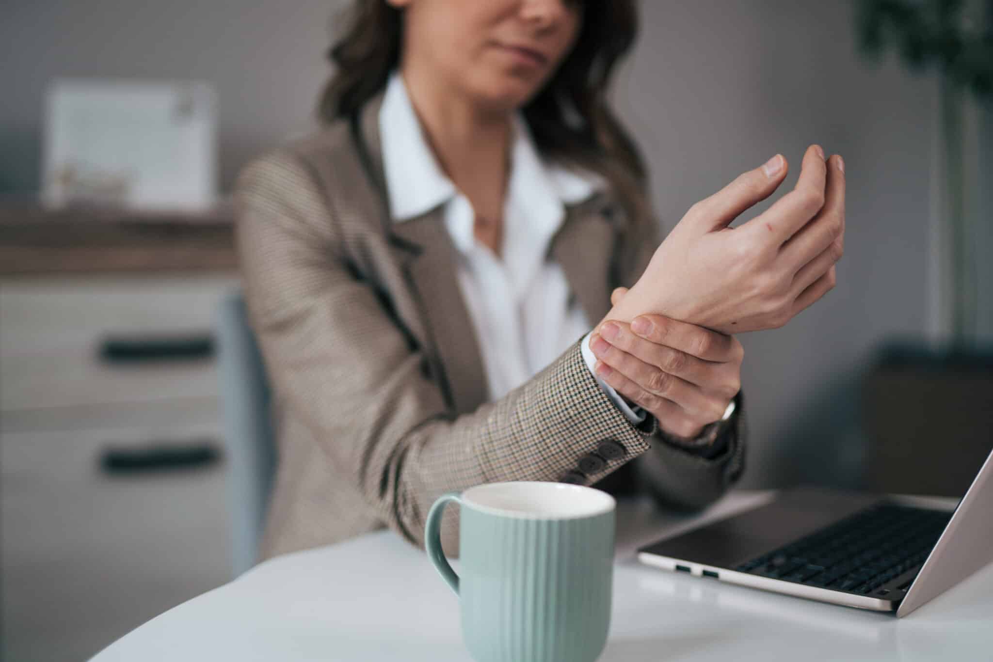 How Do You Know if You Have a Wrist Strain?
