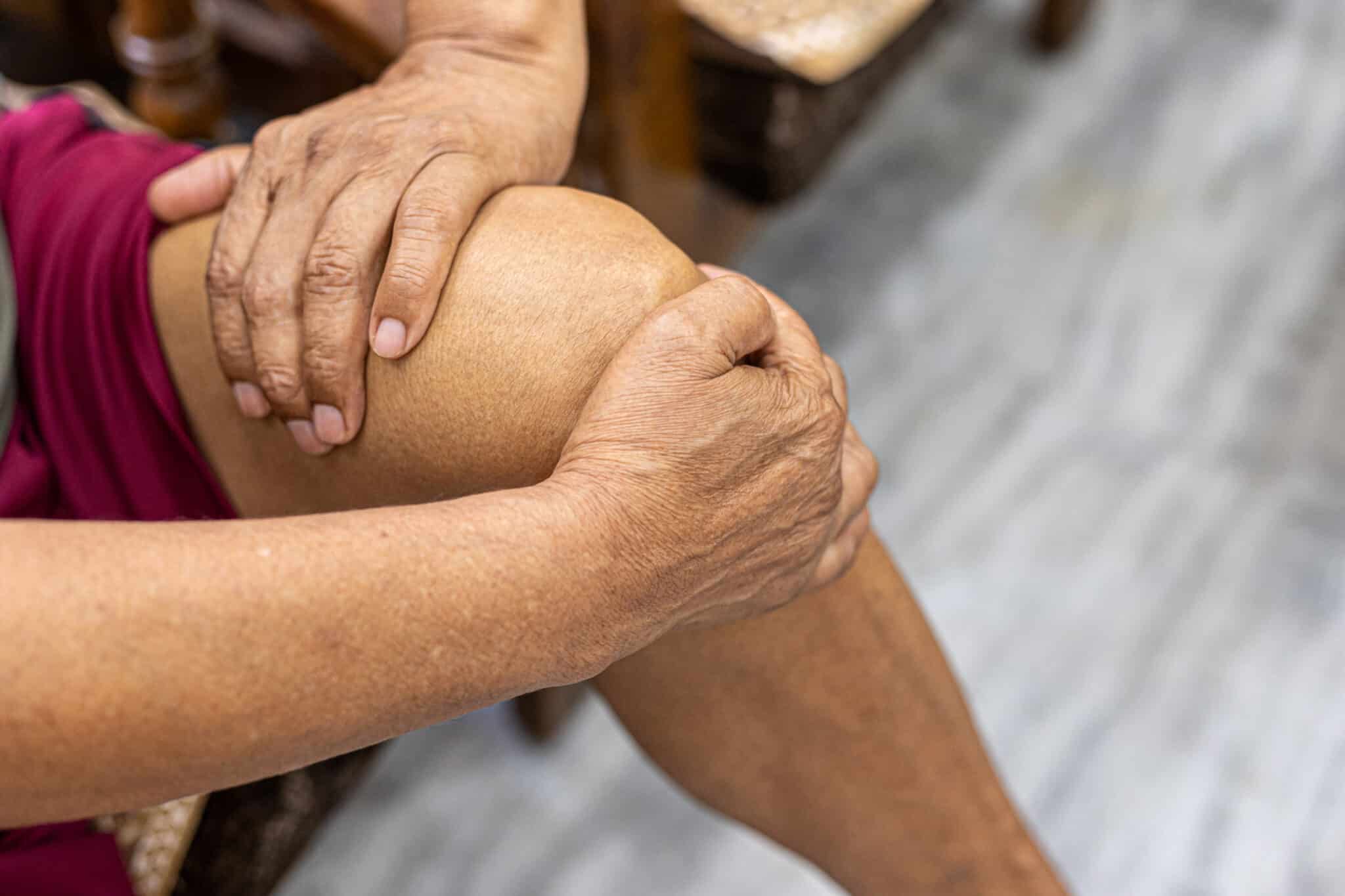 Best Ways to Treat PCL Tears