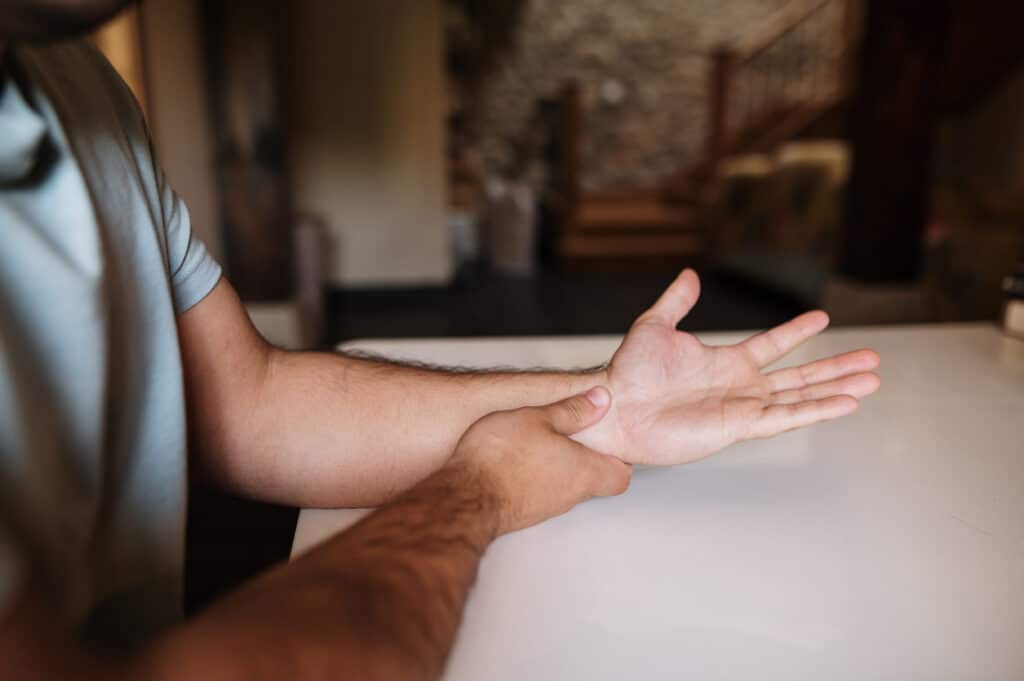 How Do You Fix Carpal Tunnel Syndrome?