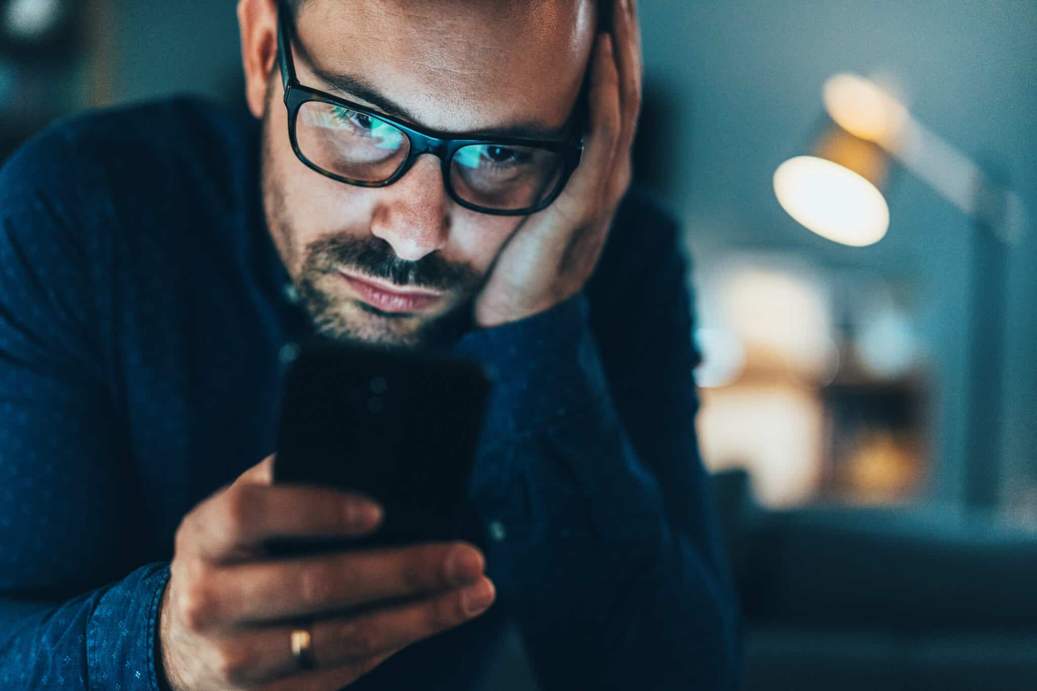When is Internet Addiction Serious?