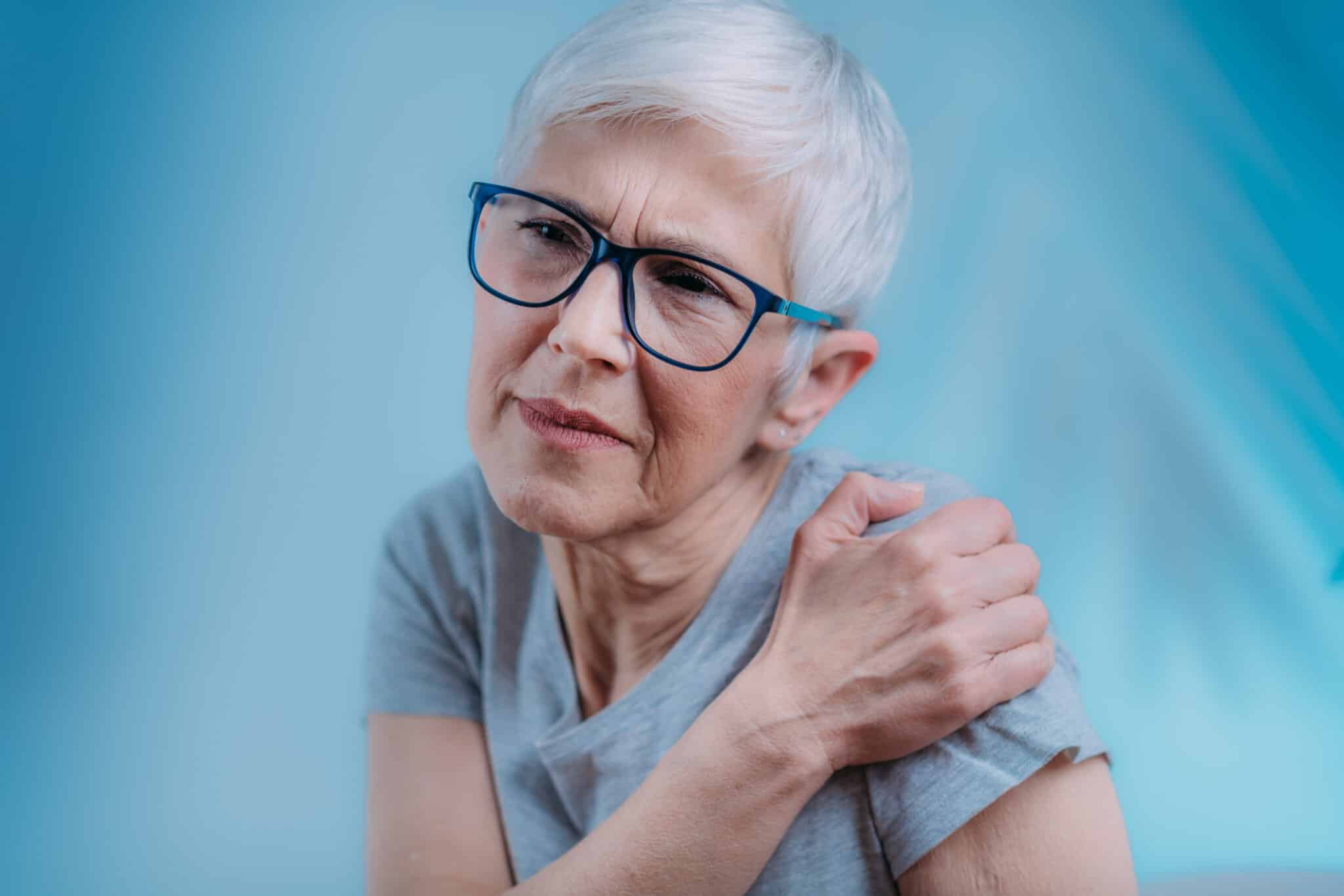 Foods You Should Eat with Shoulder Impingement Syndrome