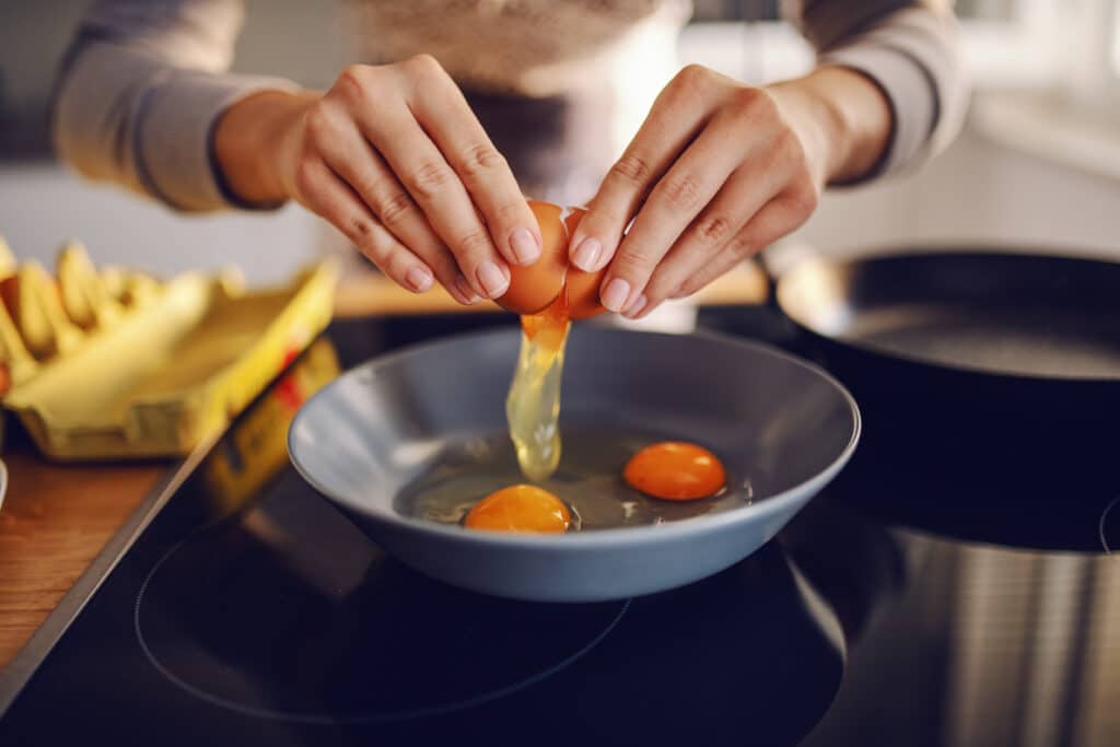 Boosting Your Health with Vitamin D - Foods and Tips to Combat Deficiency
