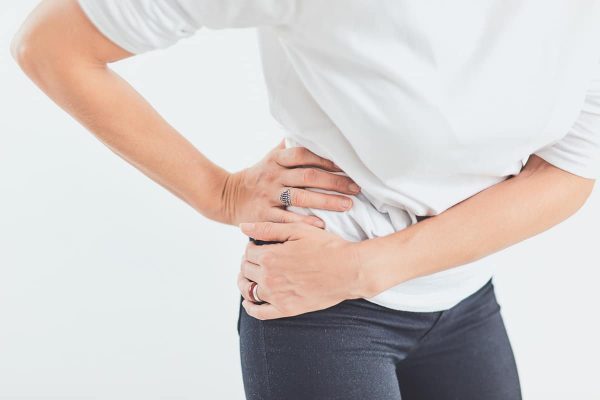 does hip labral tear go away on its own
