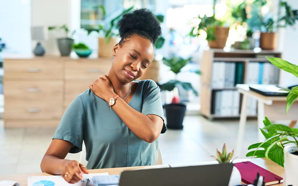 symptoms of cervical radiculopathy