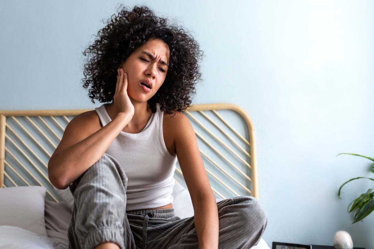 Best Ways to Treat TMJ Pain - TMJ