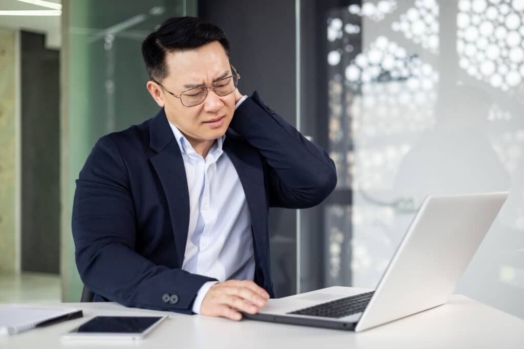 Why Are Neck Strains So Hard to Heal?