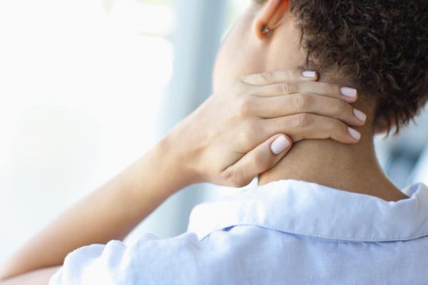 Foods You Should Eat When Dealing With a Neck Strain