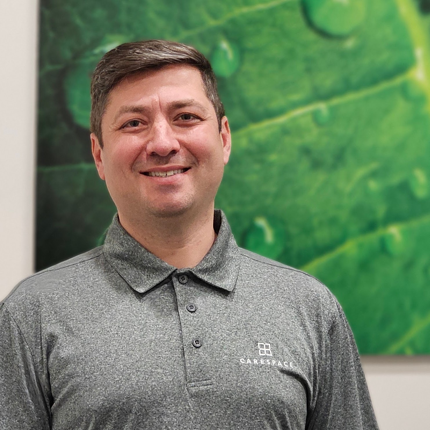 Male carespace chiropractor in waterloo, ontario