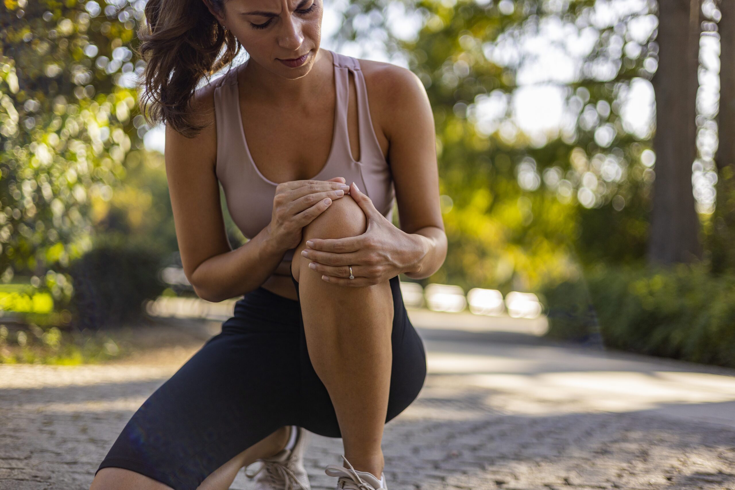 Does Patellar Tendon Strain Go Away on Its Own?