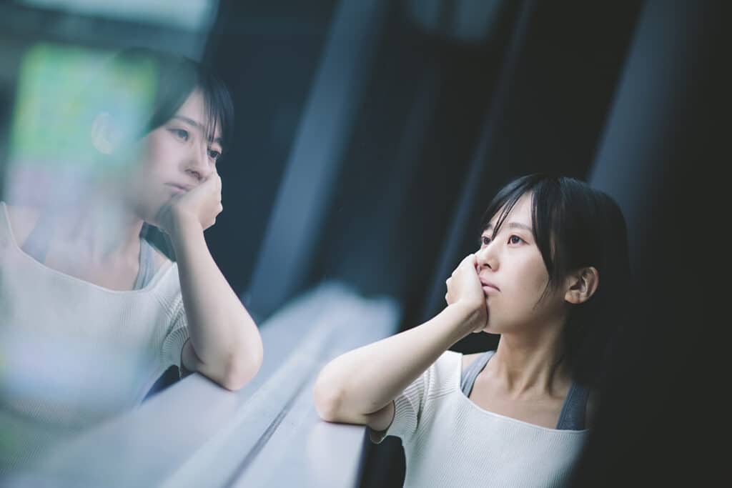 How Narrative Therapy Can Help Adults With Depression