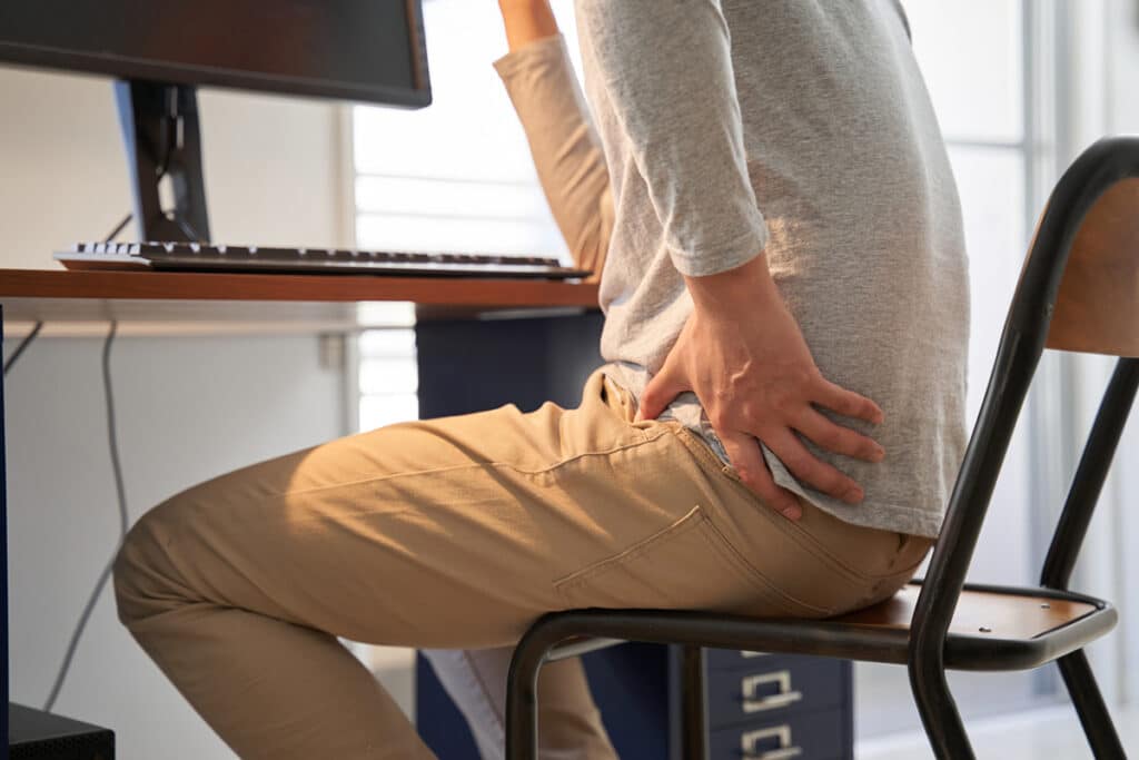 foods to avoid with a hip flexor strain