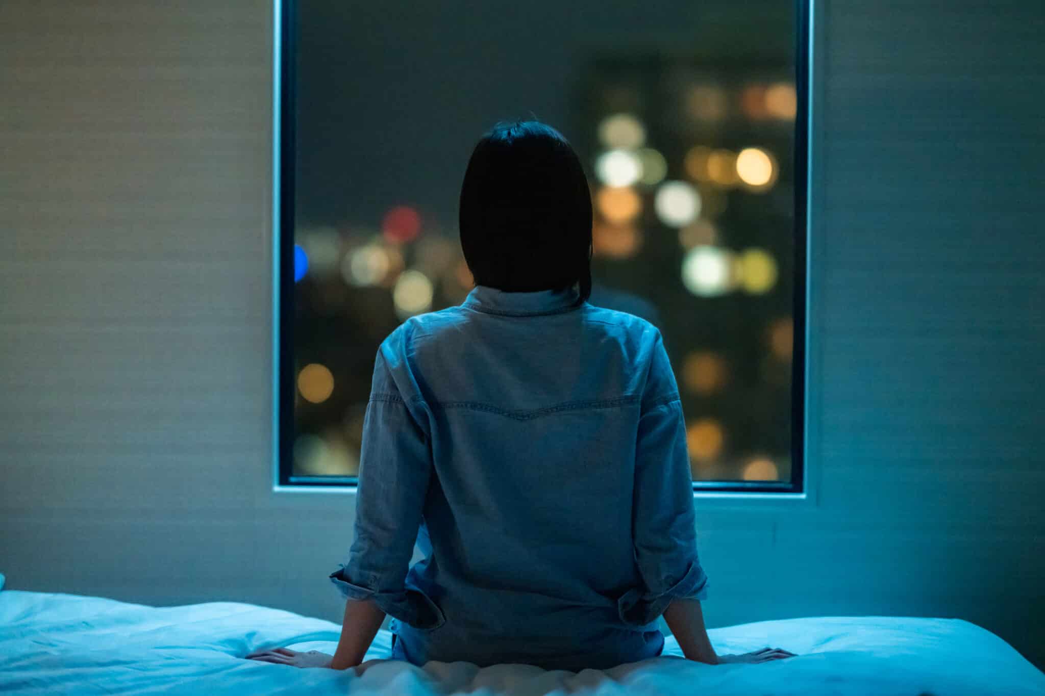 Does Grief and Loss Affect Us More at Night?