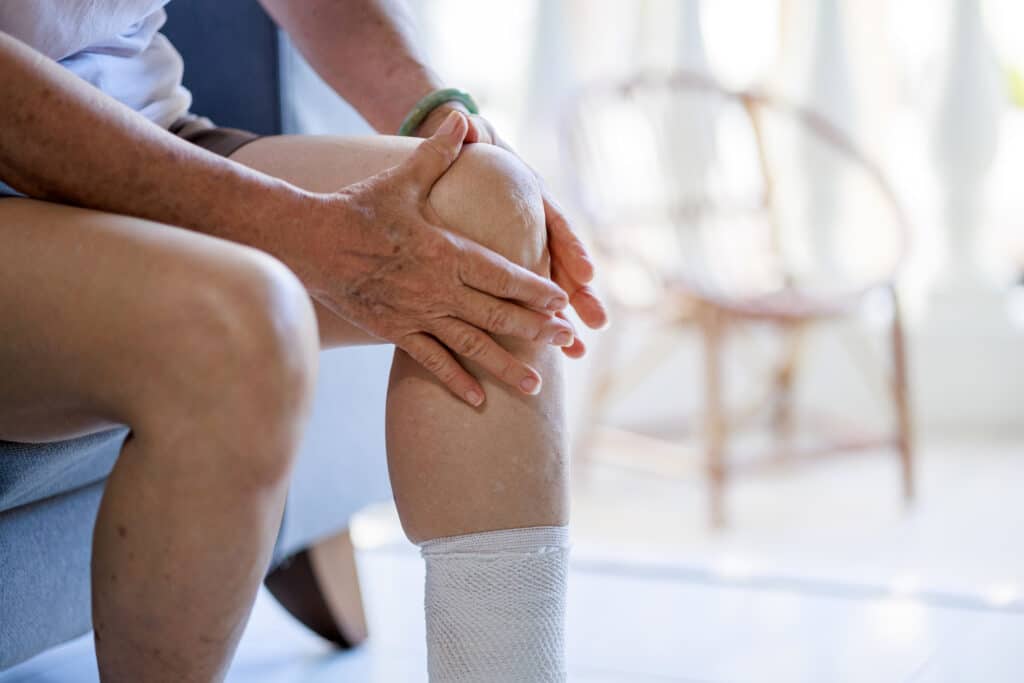 Can Dehydration Make IT Band Syndrome Worse?