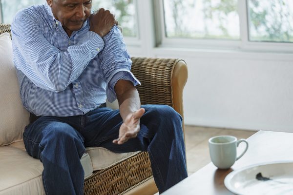 chiropractic treatment for rotator cuff tears