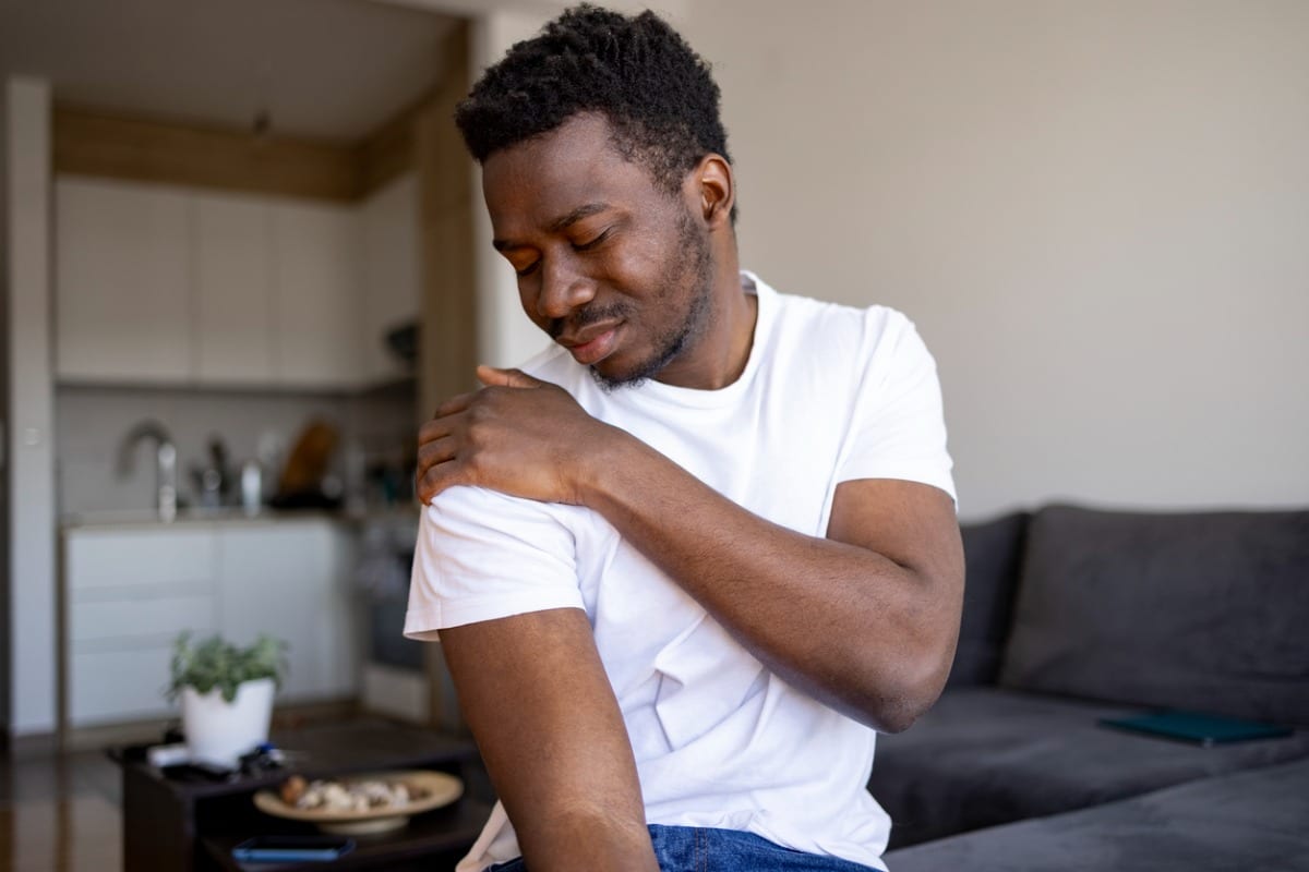 What Are the Causes of Shoulder Bursitis - Physiotherapy Articles