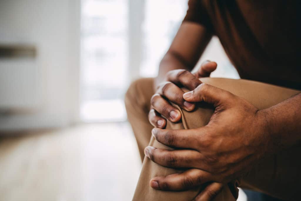 Does Distal Quad Tendinopathy Hurt When Resting?