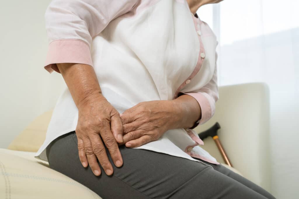 Is it OK to Push Through Hip Osteoarthritis?