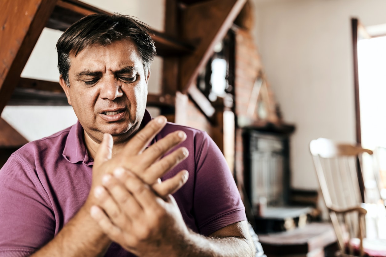 When is Hand and Finger Pain Serious?