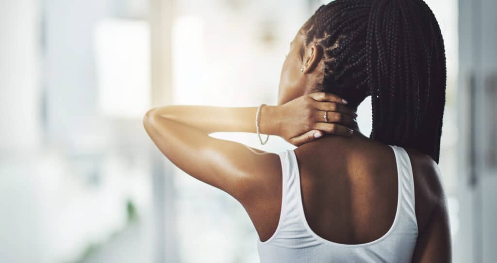 Does neck pain hurt all the time?
