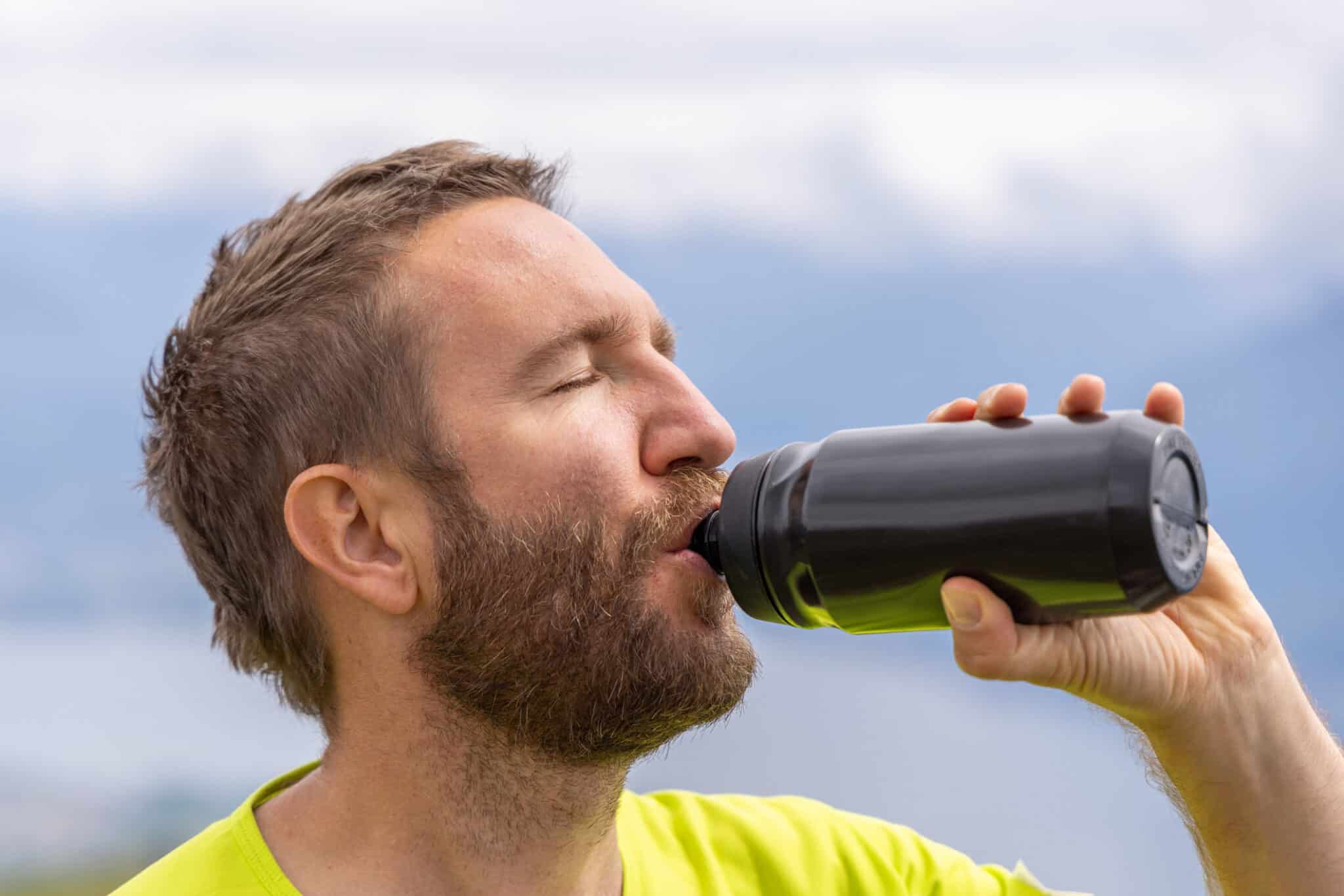 Can Dehydration Make Glute Strain Worse?