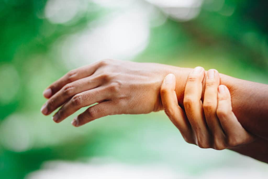 Can I Live a Long Life with Wrist Sprain?