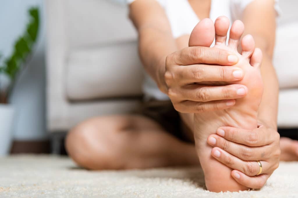 Do Physiotherapists Look at Feet?