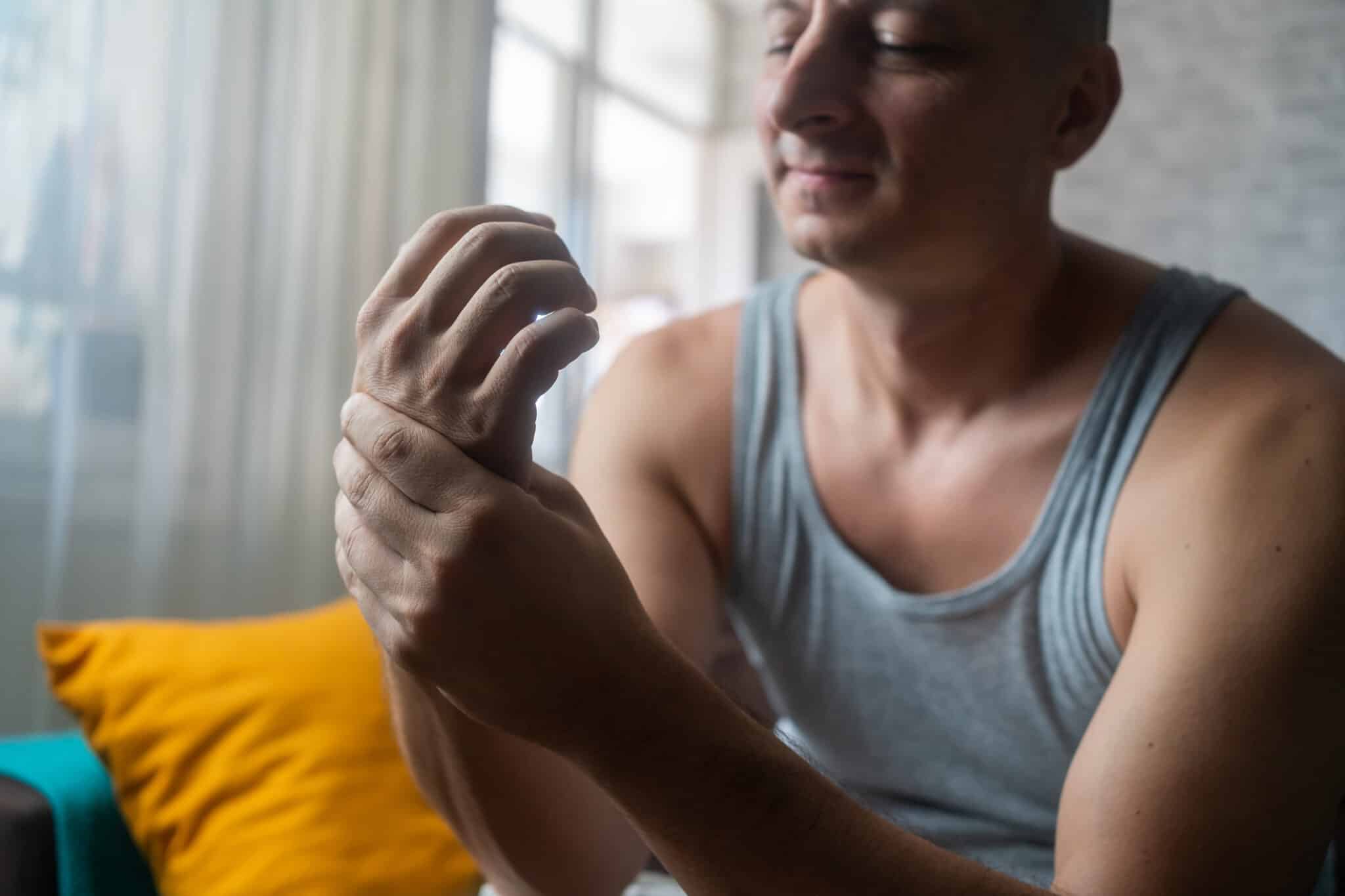 Do Thumb Strains Heal Naturally?