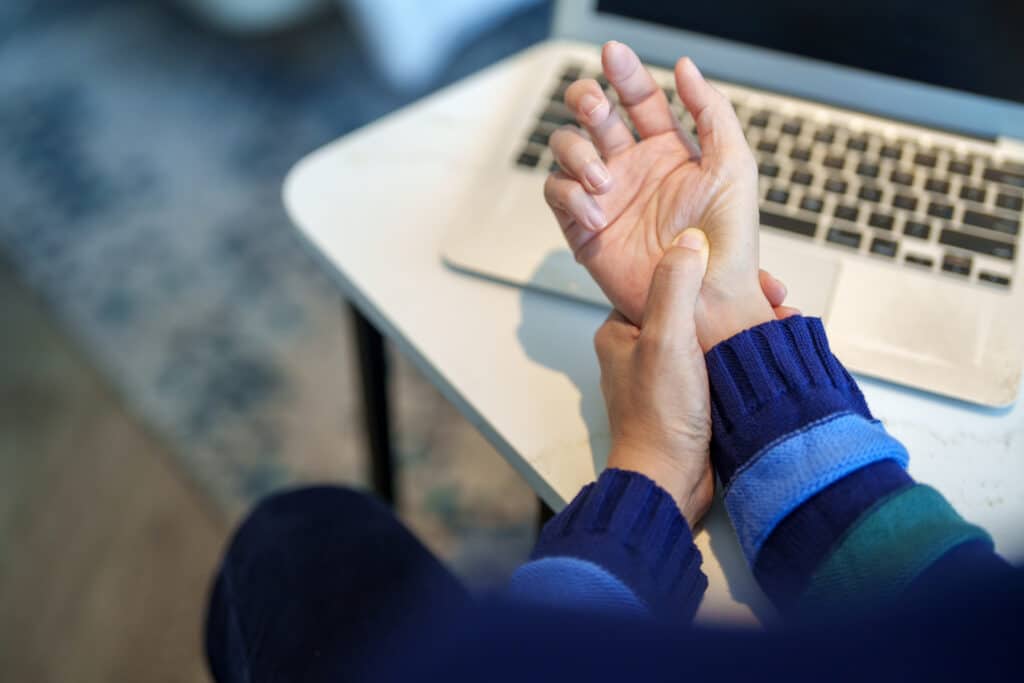 Why is Carpal Tunnel Syndrome So Hard to Heal?