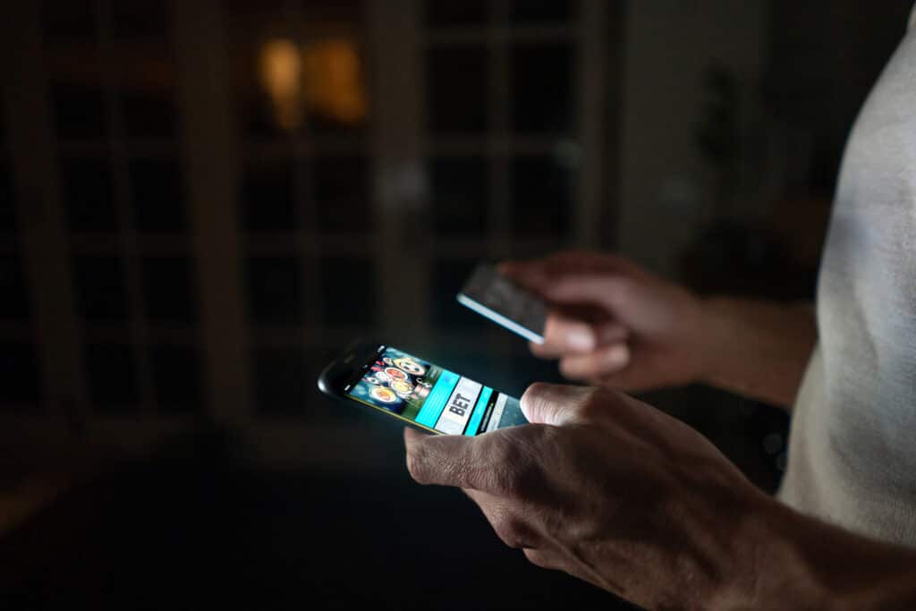 How Do You Know if You Have Internet Addiction?