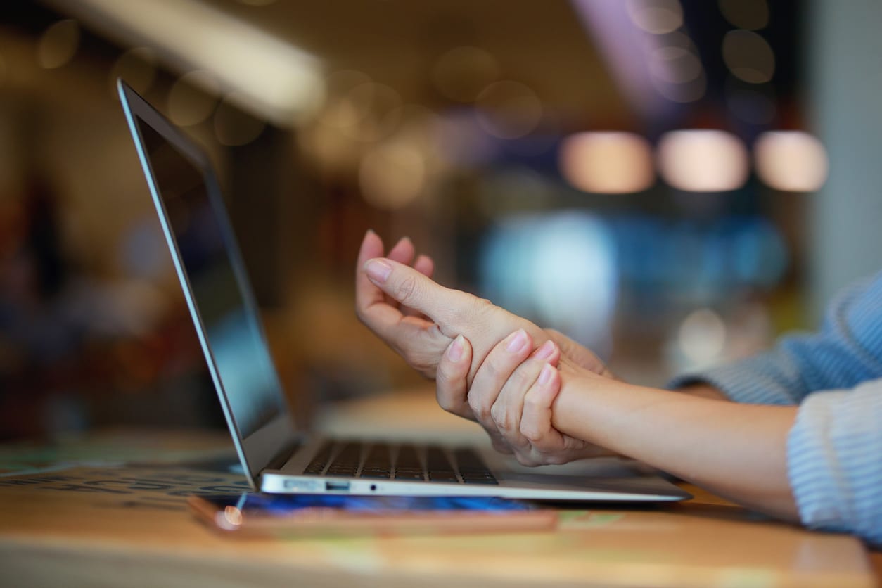 Why Are Thumb UCL Sprains so Hard to Heal?