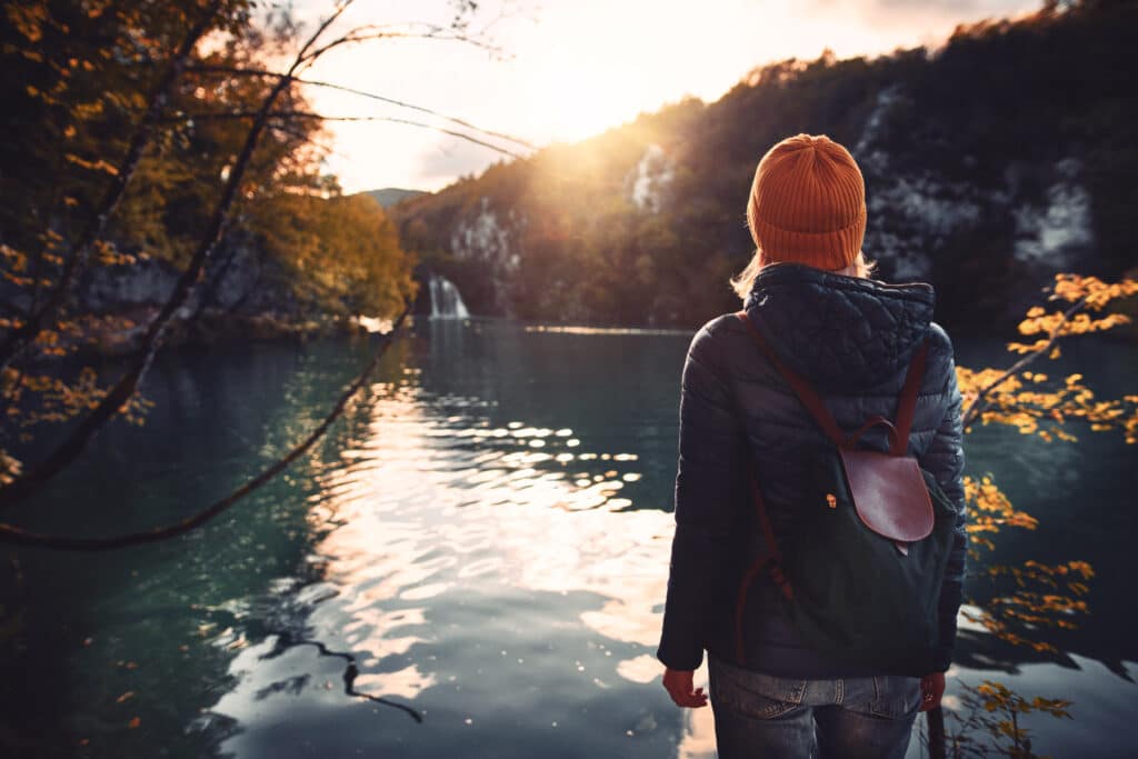 advantages of building a self-identity