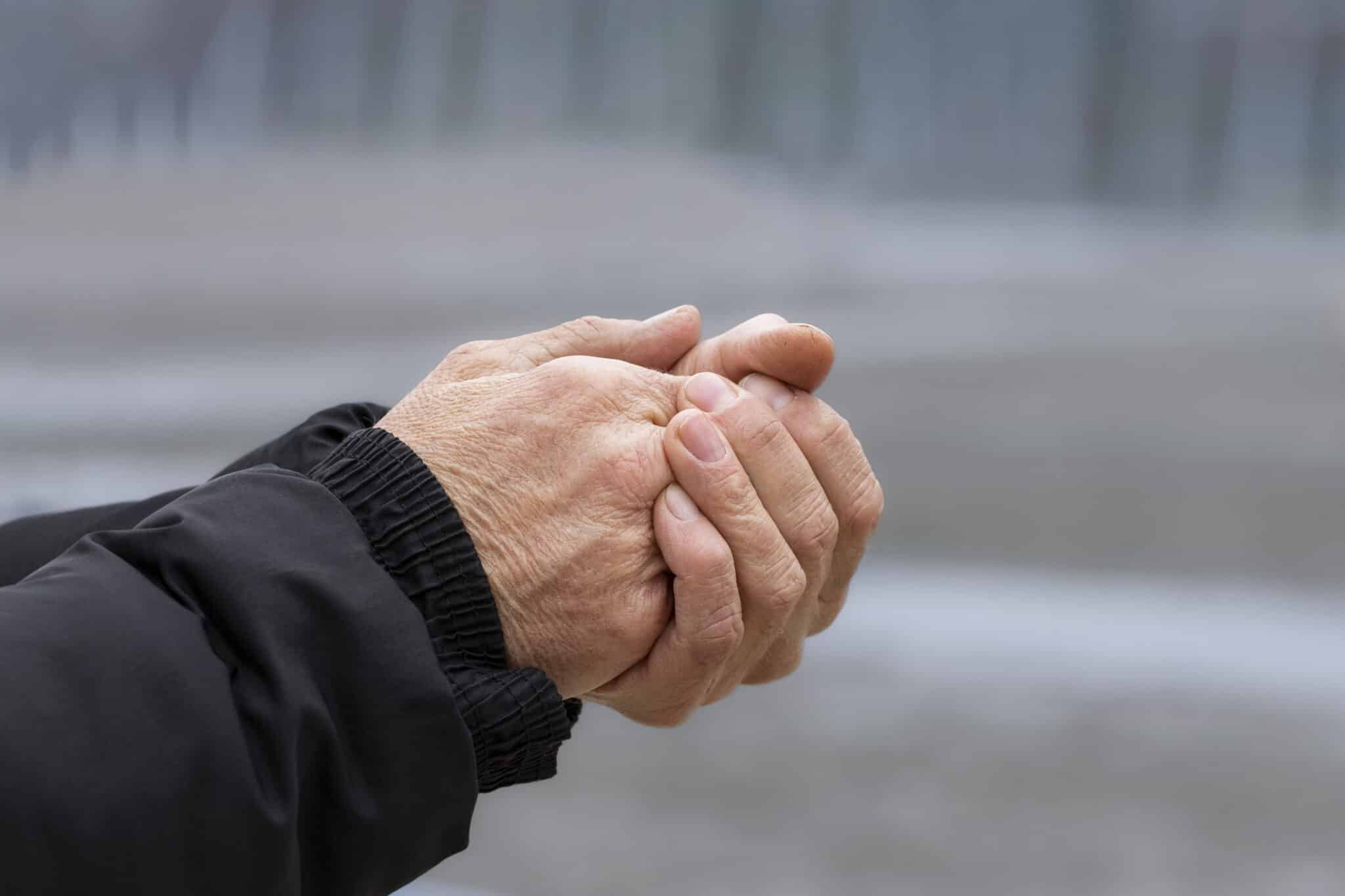 What to Avoid with Thumb Strain