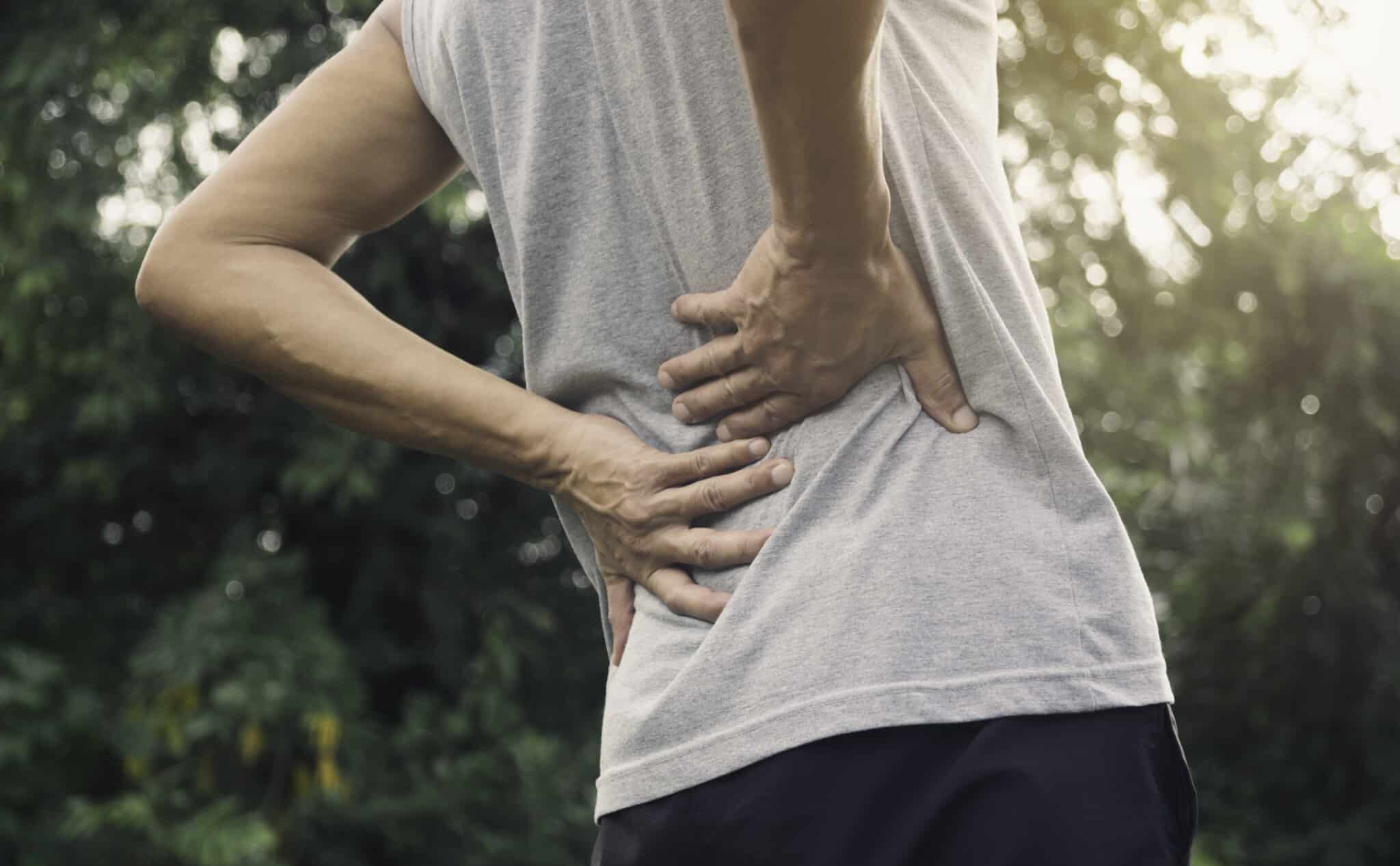 When is Lumbar Facet Joint Arthrosis Serious?