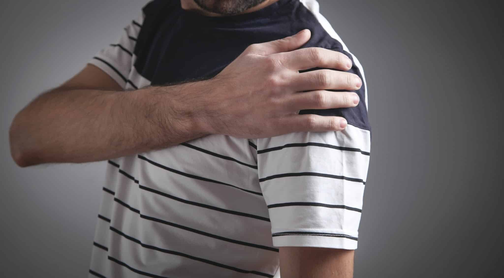 Can Dehydration Make Shoulder Labral Tears Worse?