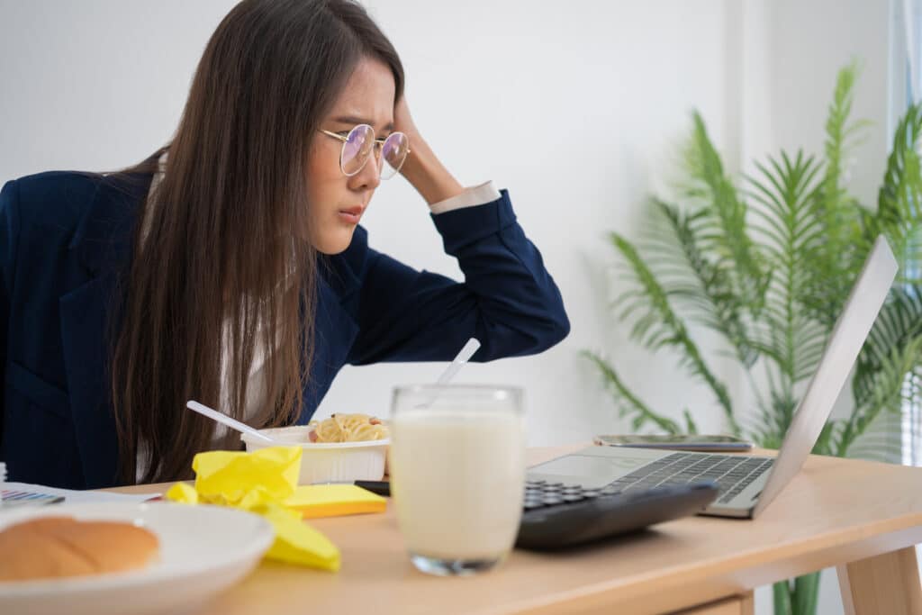 Foods to Avoid with Workplace Stress