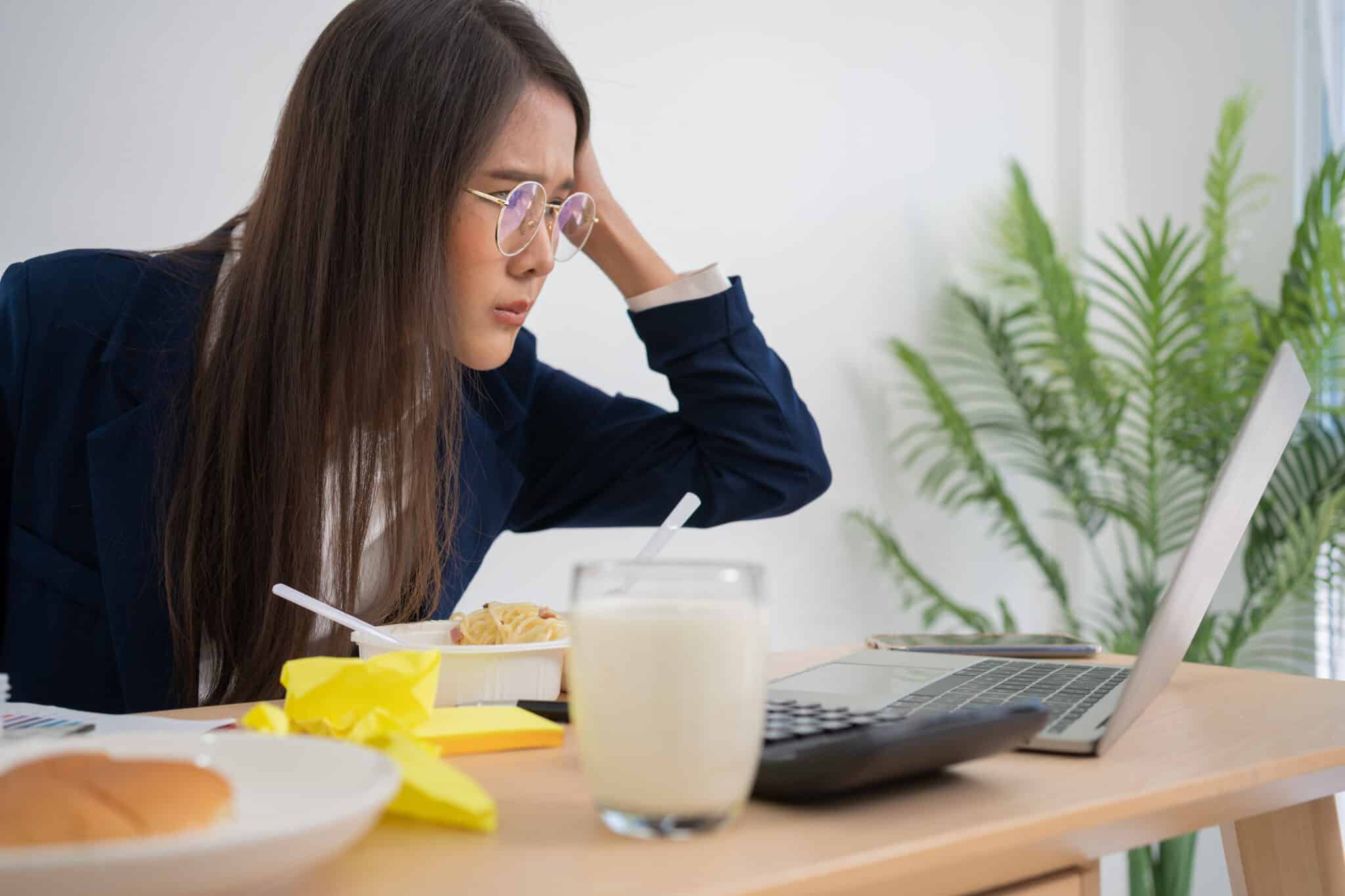 Foods to Avoid with Workplace Stress