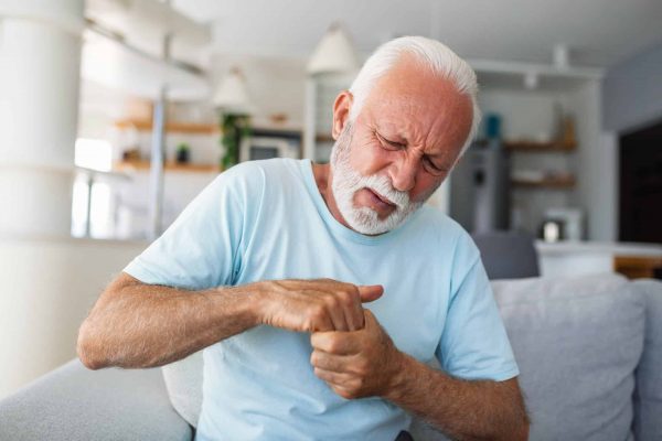 How Osteopaths Help with Arthritis